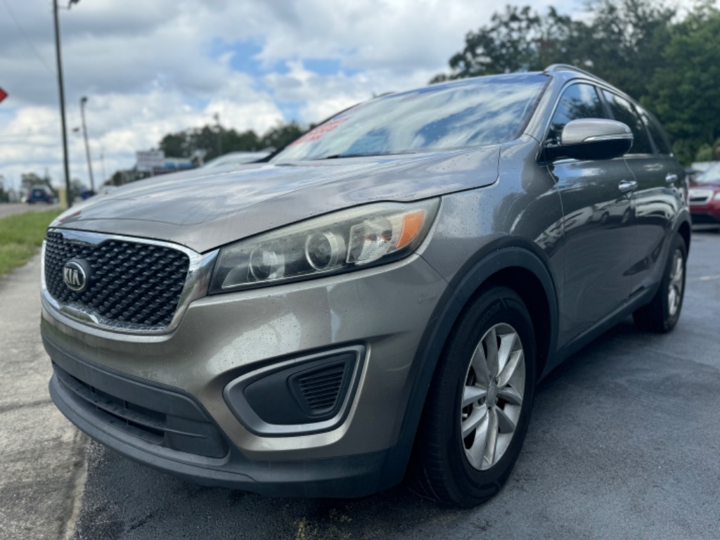 2016 Kia Sorento LX